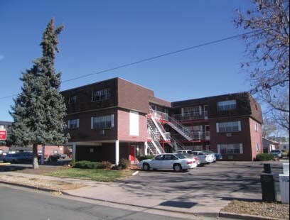 Building Photo - Hawthorne Plaza Apartments