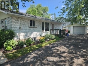 Building Photo - 4132 Campbell Ave