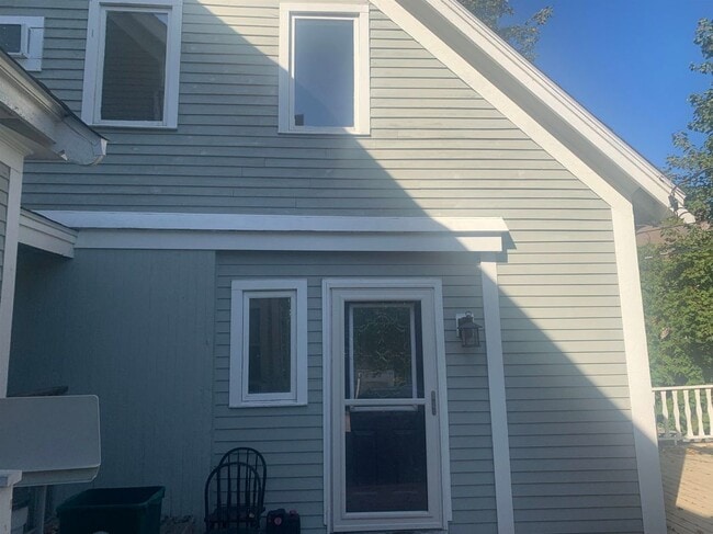 Building Photo - 14b Preble
