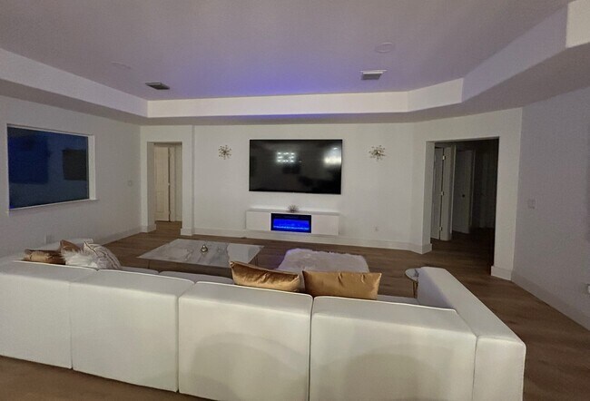 Foto del edificio - 207 Biltmore Pl