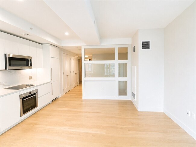 Foto del edificio - 133 Seaport Blvd