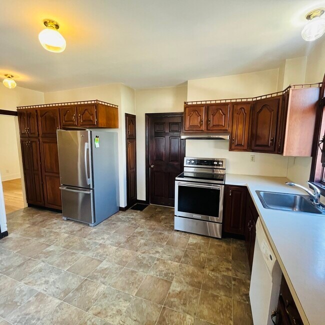 Foto del edificio - 12 Endicott St