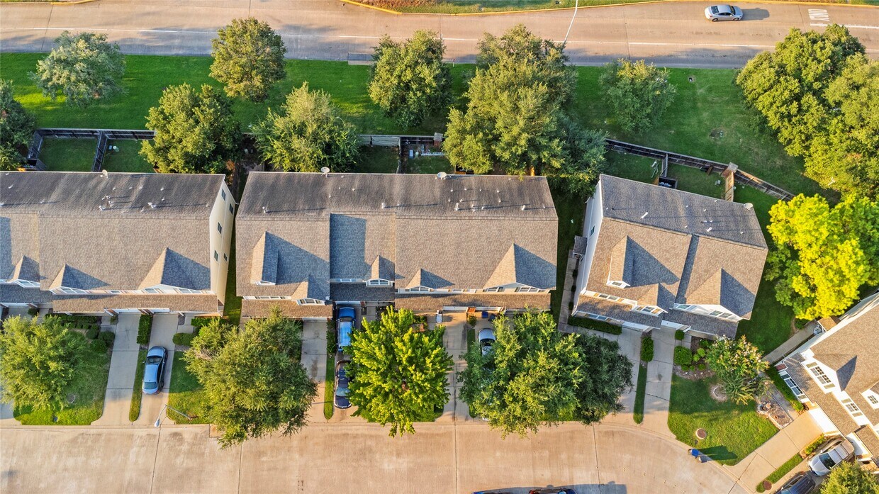 Foto del edificio - 14522 Durham Chase Ln