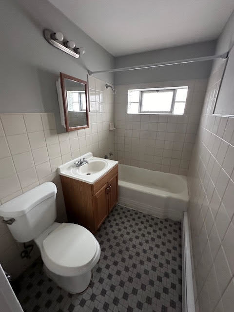 Building Photo - 3741 W 59th St