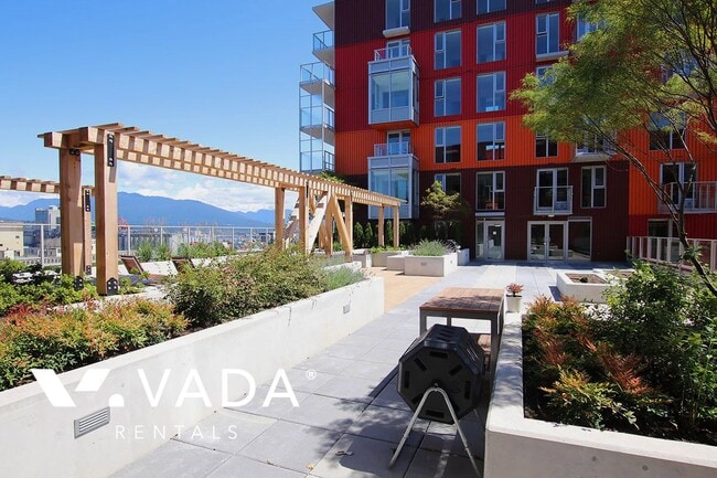 Building Photo - The Heatley in Strathcona 1 Bedroom Apartm...