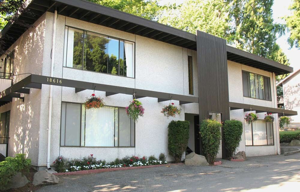 Foto principal - 18616 Reder Way
