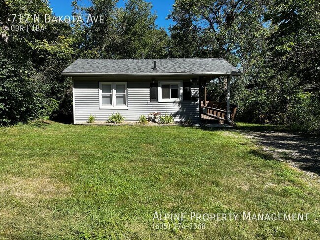 Building Photo - Studio Home For Rent!!