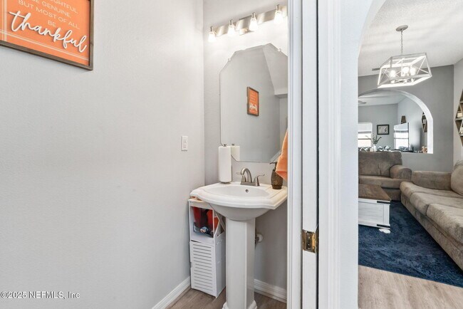 Foto del edificio - 5340 Brighton Park Ln