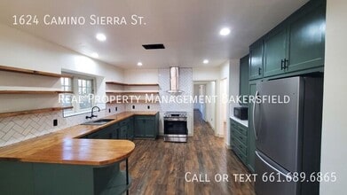 Building Photo - 1624 Camino Sierra