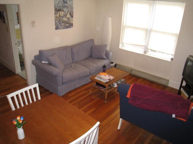 Foto del edificio - 402 Highland Ave