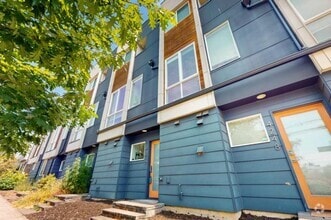Building Photo - 4250 Linden Ave N