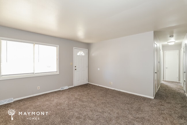 Building Photo - 8608 Bristol Ave