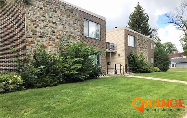 Foto del edificio - 321 6th St N