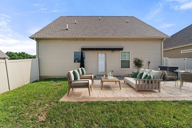 Foto del edificio - Beautiful Smyrna home with move in special!