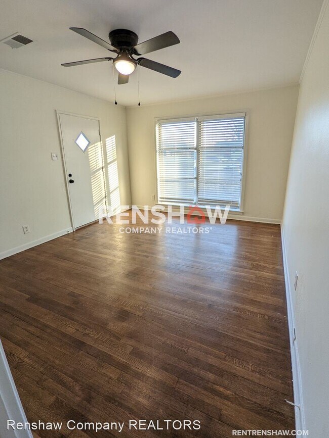 Building Photo - 2 br, 1 bath House - 5028 Byron Rd