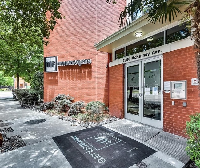 Building Photo - 2950 McKinney Ave