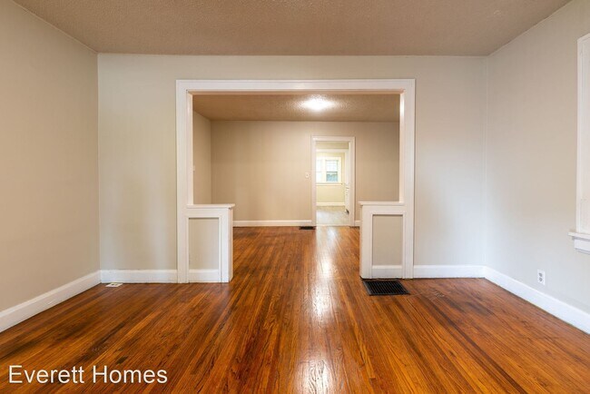 Foto del edificio - 2 br, 1 bath House - 1534 S Campbell Ave