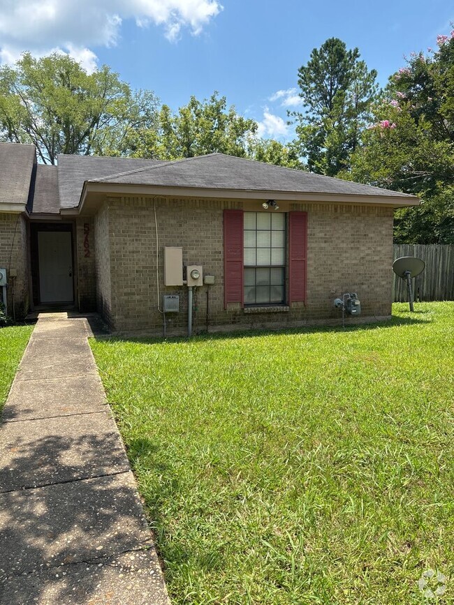 Building Photo - 5762 Worchester Ct