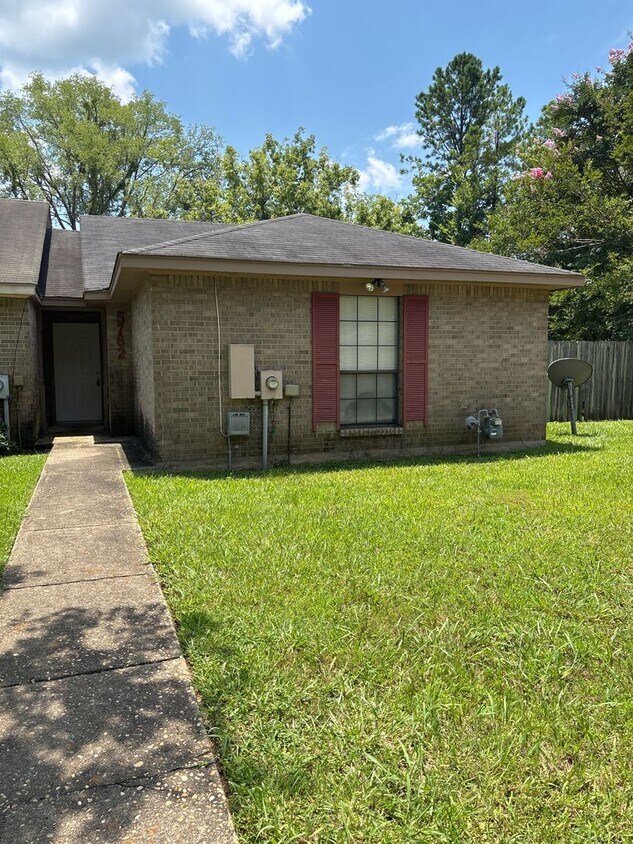 Foto principal - Charming home!