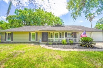 Building Photo - 154 MacKay Dr