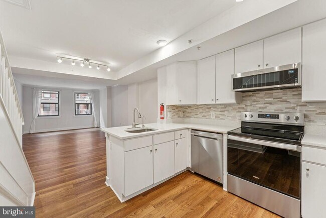 Foto del edificio - 616 E St NW