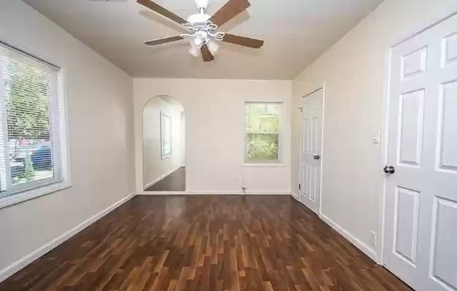 master bed - 44434 Elm Ave