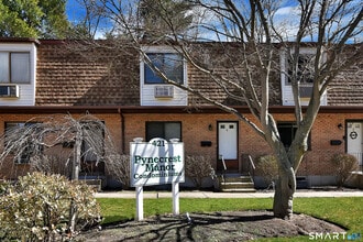 Building Photo - 421 Emmett St