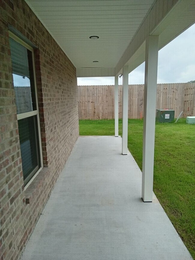 Building Photo - BRAND NEW BUILD ****North Bossier****