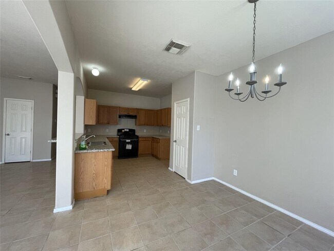 Foto del edificio - 6119 Yorktown Meadow Ln