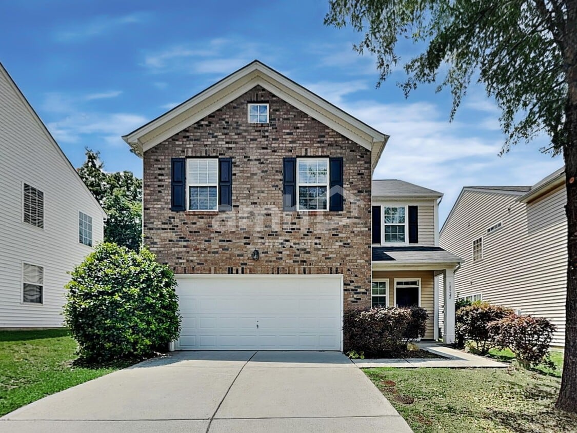Primary Photo - 10922 Adelaide Ct
