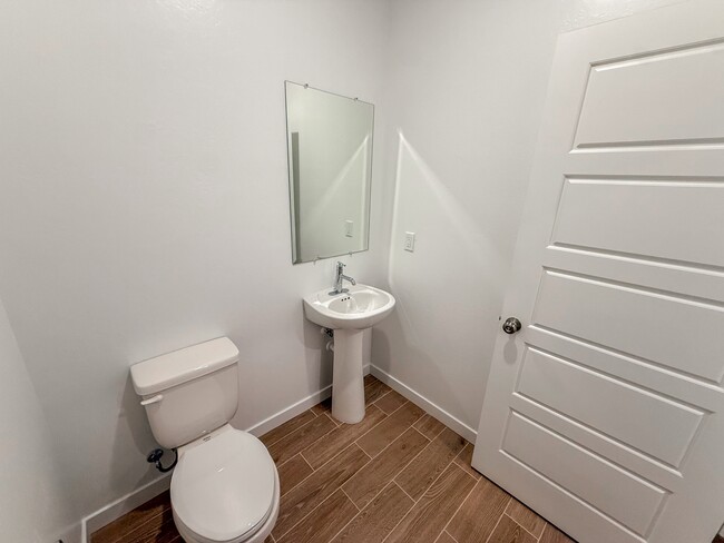Building Photo - 12525 camino glorieta