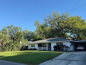 Building Photo - 3114 W Villa Rosa St