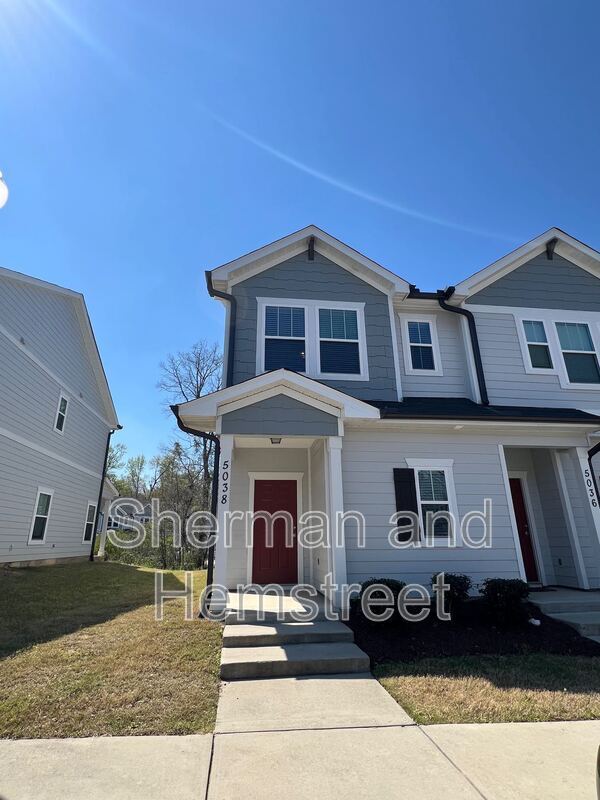Building Photo - 5038 Mimosa Dr