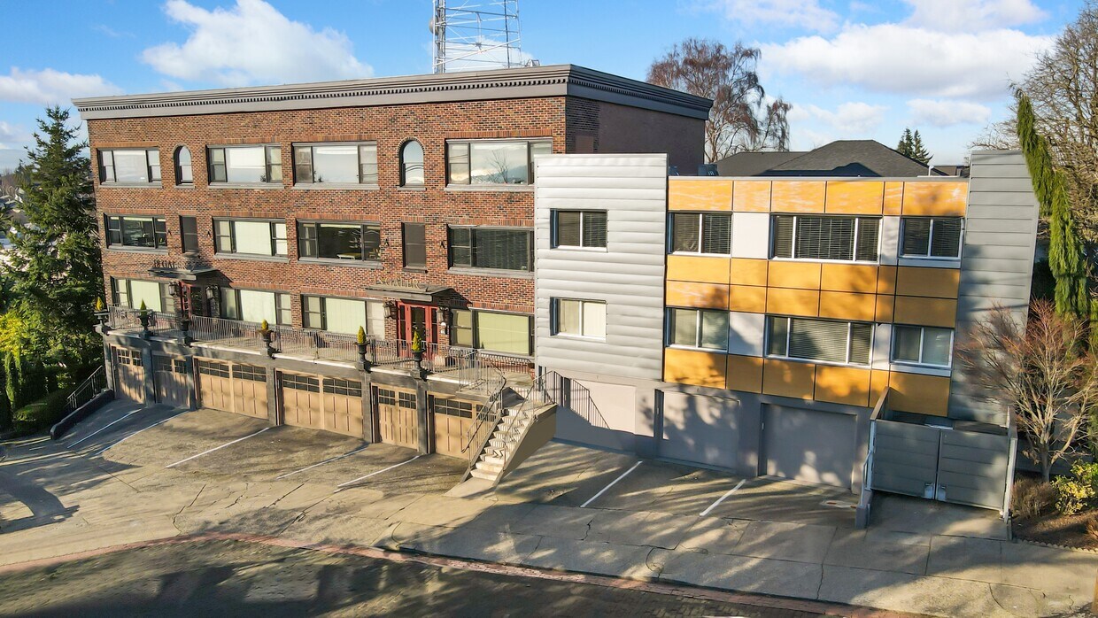 Primary Photo - 18 Galer St