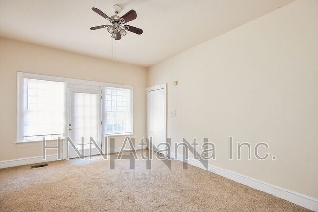 Foto del edificio - 433 North Highland Avenue Northeast