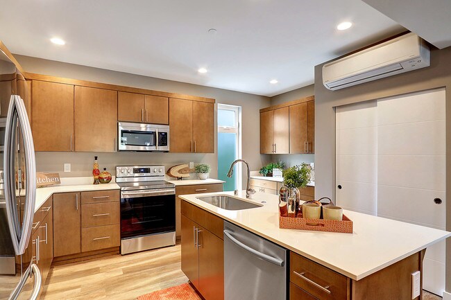 Foto del edificio - 15013 12th Pl W