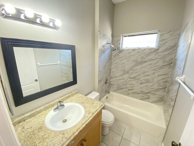 Building Photo - Available Now! 3/2 Home Near Hunter's Creek and OIA