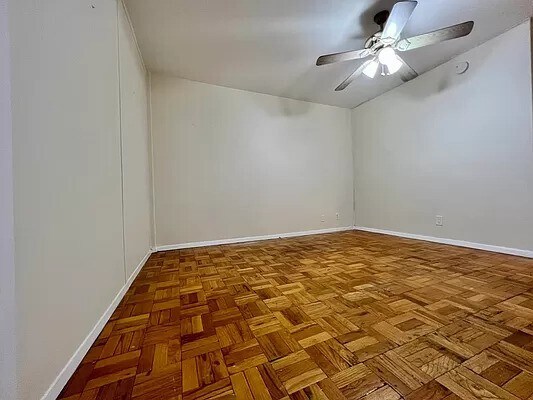 Building Photo - 200 West 58th Street