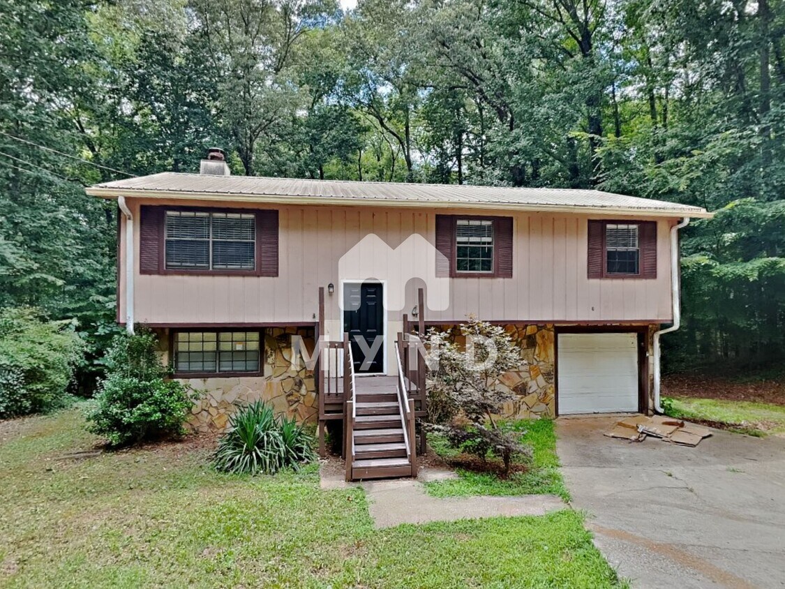 Primary Photo - 140 Huntridge Dr