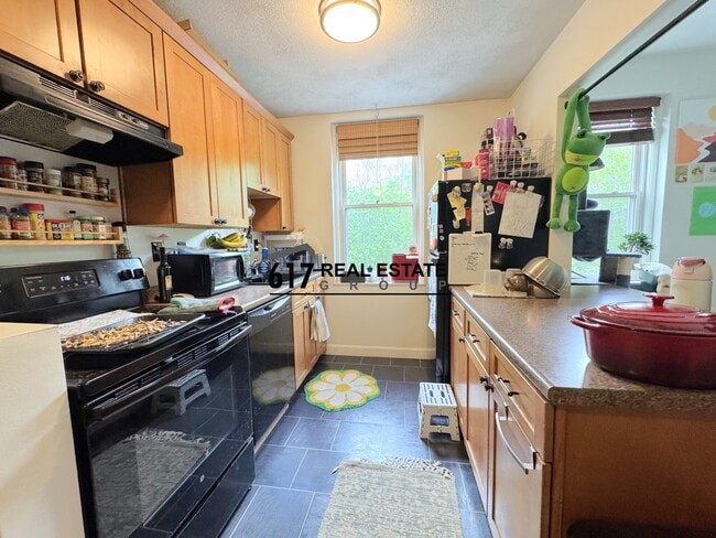 Foto del edificio - 1409 Commonwealth Ave