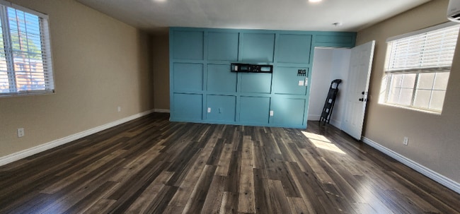 Photo - 10405 Anzac Ave Apartment