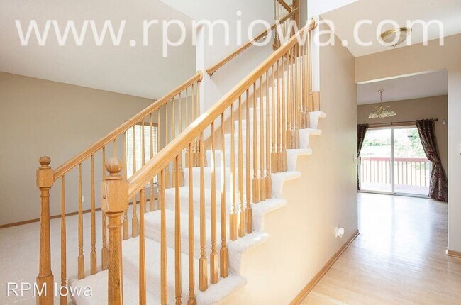 Foto del edificio - 4 br, 2.5 bath House - 6400 Stanmore Court