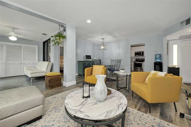 Photo - 2676 Carambola Cir N Apartment