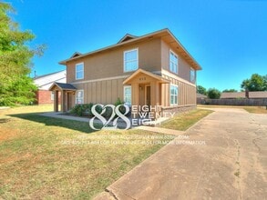 Building Photo - 611-613 Welston Cir