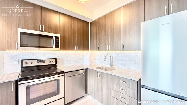 Building Photo - 22 E Haven Dr