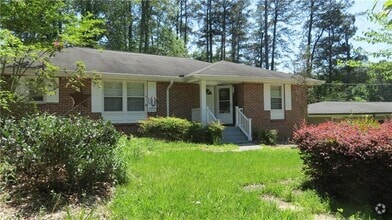 Building Photo - 1137 Citadel Dr NE