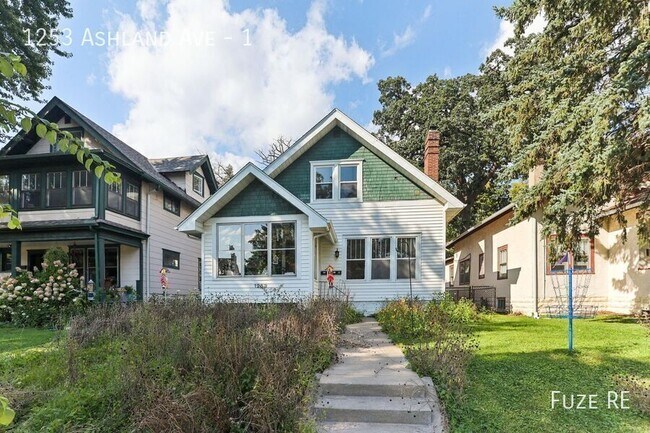 Foto del edificio - 1253 Ashland Ave