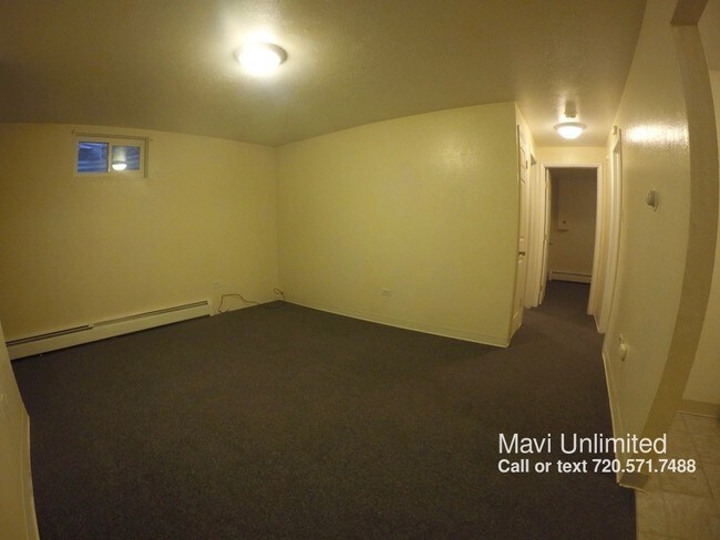Building Photo - 3773 Oak St
