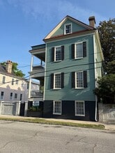 Building Photo - 38 Bull St