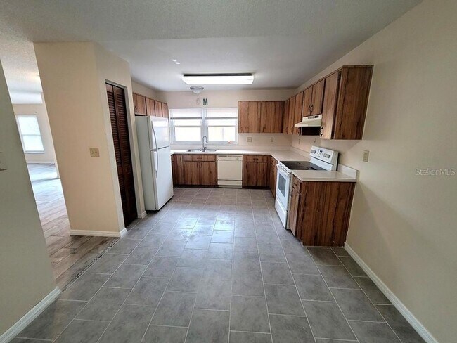Foto del edificio - 456 Hunter Cir